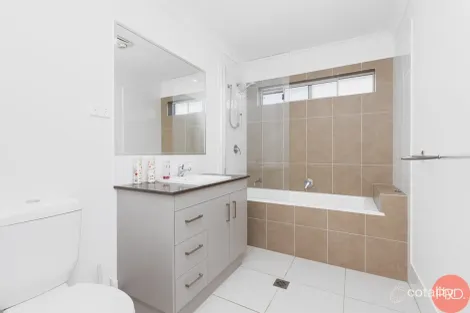 Property photo of 31A Silkstone Street Farley NSW 2320