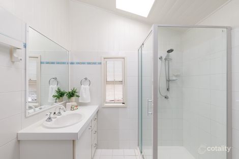 Property photo of 31 Jackson Street Indooroopilly QLD 4068