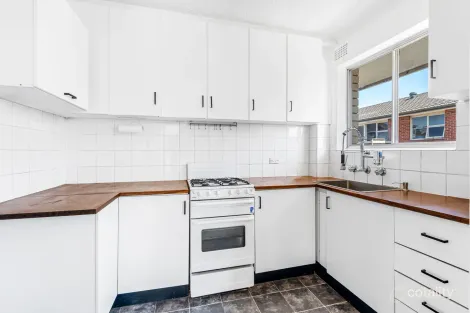 Property photo of 8/81 Howard Avenue Dee Why NSW 2099