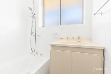 Property photo of 8/81 Howard Avenue Dee Why NSW 2099