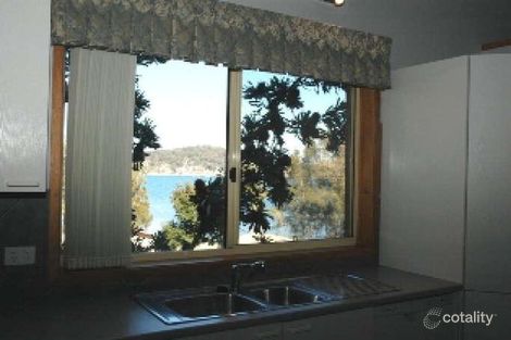 Property photo of 2/309A Avoca Drive Green Point NSW 2251