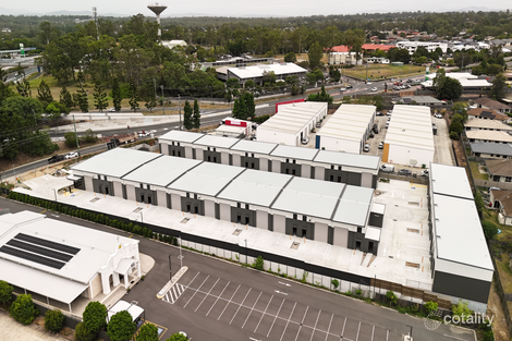 17 Middle Rd, Hillcrest, QLD 4118
