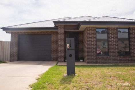 6 Mordie Pl, Gobbagombalin, NSW 2650