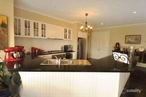 Property photo of 13 Carmelo Court Wallan VIC 3756