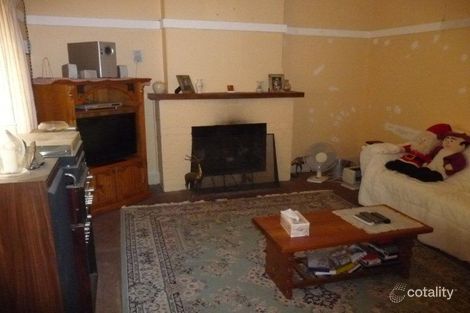 Property photo of 19 Henningson Road Jervois SA 5259