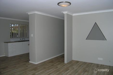 Property photo of 2 O'Brien Place Camillo WA 6111
