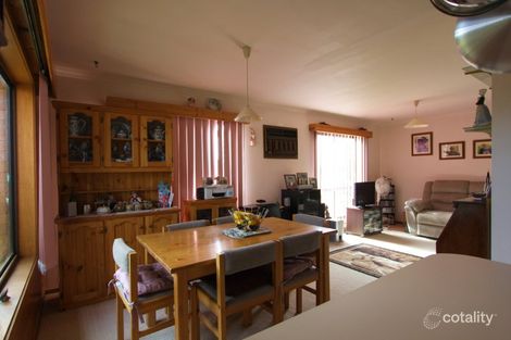 Property photo of 3 Bemboka Court Werribee VIC 3030