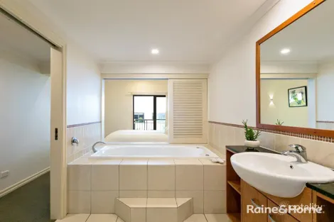 Property photo of 3/5-7 Arlington Esplanade Clifton Beach QLD 4879