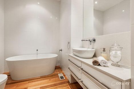 Property photo of 653 Hawthorn Road Brighton East VIC 3187