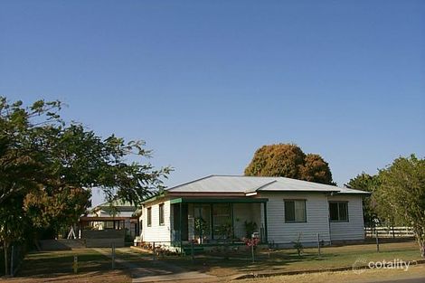 8 Tummon St, Walkervale, QLD 4670