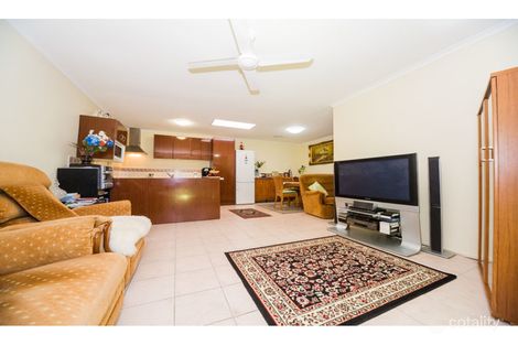 Property photo of 2/231 Central Street Labrador QLD 4215