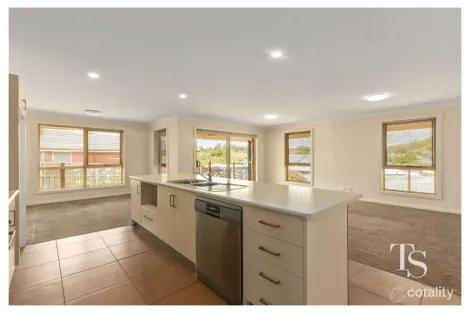 5 Butler Ave, Riverside, TAS 7250