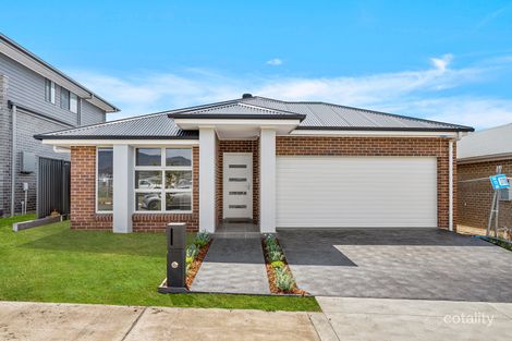 76 Farmgate Cres, Calderwood, NSW 2527