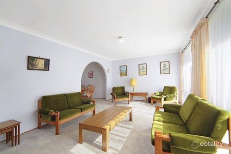 Property photo of 18 Newling Street Niagara Park NSW 2250