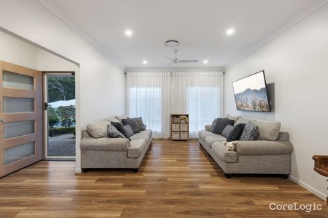 Property photo of 14 Albyn Place Glass House Mountains QLD 4518
