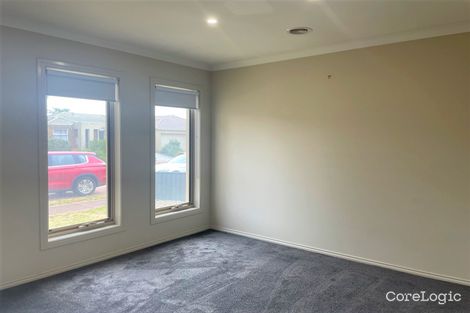 Property photo of 11 Archibald Chase Point Cook VIC 3030