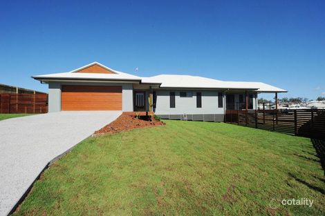 Property photo of 18 Boonderee Place New Auckland QLD 4680
