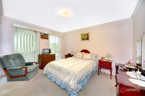 Property photo of 17 Cassinia Road Templestowe Lower VIC 3107