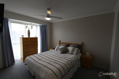 Property photo of 26 Seine Close Werribee VIC 3030