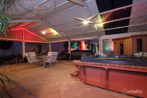 11 Mona Ct, Modbury Heights, SA 5092