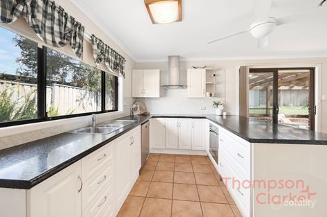 17 Tasman Cl, Ashtonfield, NSW 2323
