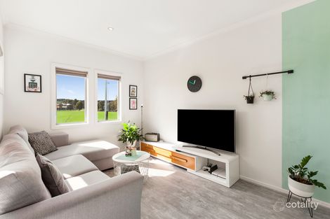 Property photo of 9/20 Painted Hills Road Doreen VIC 3754