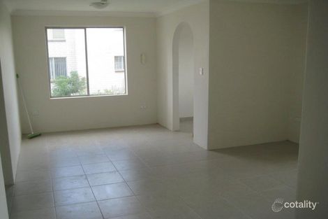 Property photo of 2/118-124 Longfield Street Cabramatta NSW 2166