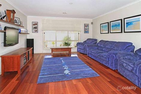 Property photo of 92 Axminster Drive Craigieburn VIC 3064