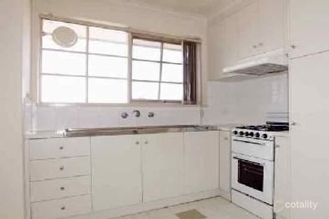 Property photo of 13/49 Denham Street Hawthorn VIC 3122