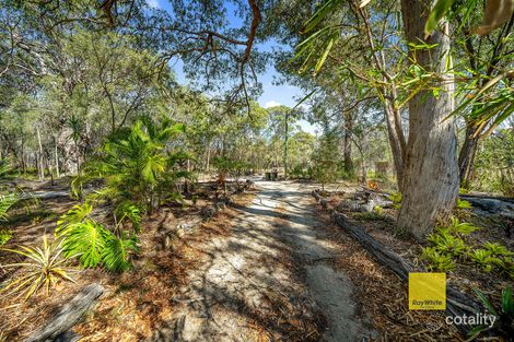 Property photo of 2259 Round Hill Road Round Hill QLD 4677
