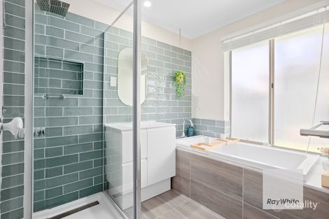 Property photo of 49 Tintaldra Drive Keilor VIC 3036