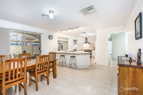 Property photo of 9 Emerald Circuit Craigieburn VIC 3064