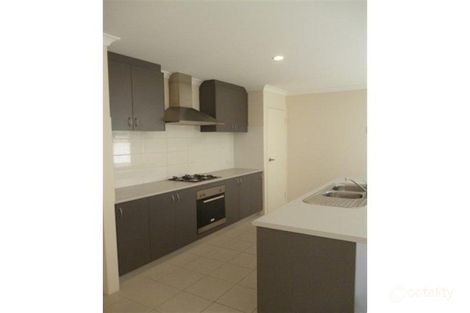 Property photo of 15 Longmeadow Vista Meadow Springs WA 6210