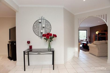 Property photo of 13 Agar Place Sunbury VIC 3429