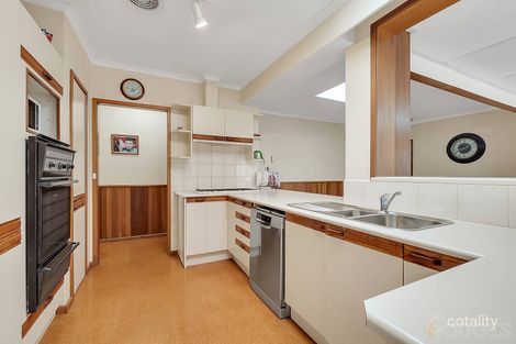 Property photo of 12 Carinya Avenue Aspendale VIC 3195