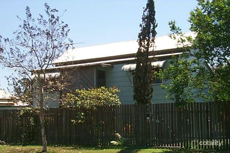 18 Caroline St, Depot Hill, QLD 4700