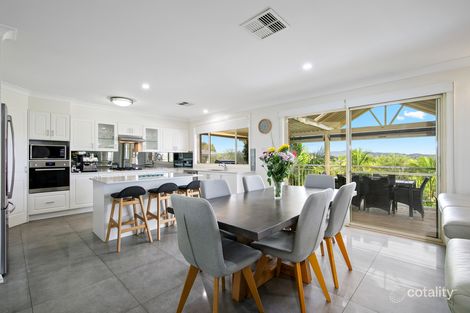 32 Faulkland Cres, Maryland, NSW 2287