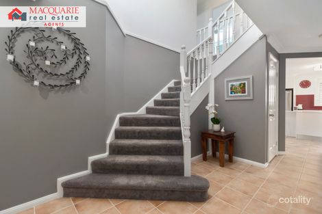 Property photo of 6 Swansea Place West Hoxton NSW 2171