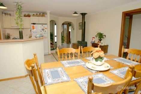 Property photo of 40 Bayton Road Huntfield Heights SA 5163