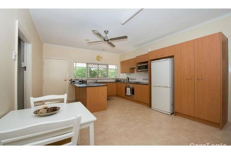 Property photo of 26 Davies Street Oxley QLD 4075