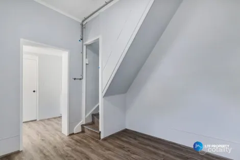 Property photo of 24 Commodore Street Newtown NSW 2042