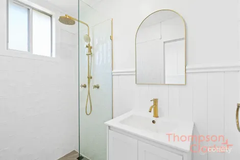 Property photo of 2 Field Avenue Toronto NSW 2283