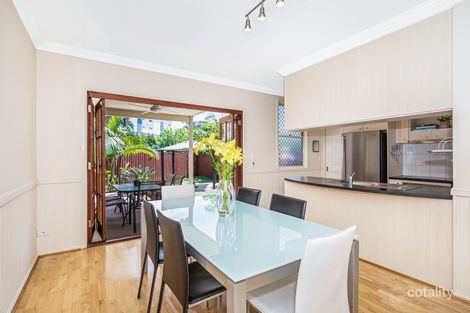 Property photo of 4/7 Rosina Street Kangaroo Point QLD 4169