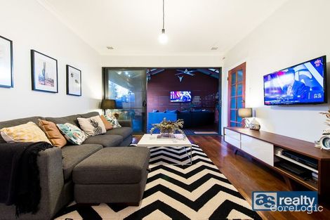 Property photo of 11 Sproxton Way Embleton WA 6062