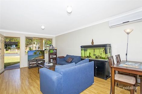 Property photo of 76 Catherine Street Mannering Park NSW 2259
