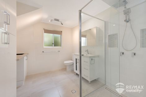 Property photo of 92 Griffith Street Sandgate QLD 4017