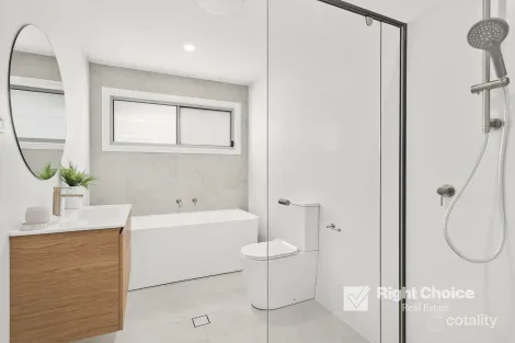 Property photo of 4 Jersey Avenue Tullimbar NSW 2527