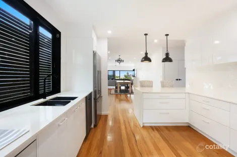 Property photo of 87 Garrick Street Coolangatta QLD 4225