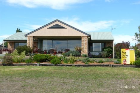 16 Windermere Tce, Paynesville, VIC 3880