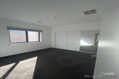 Property photo of 57 Pitfield Avenue Cranbourne East VIC 3977